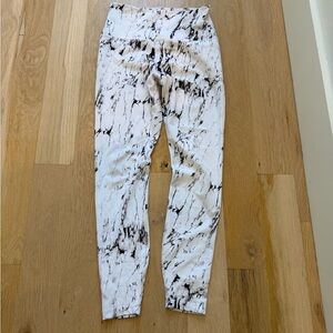 Beyond Yoga Marble Print Leggings